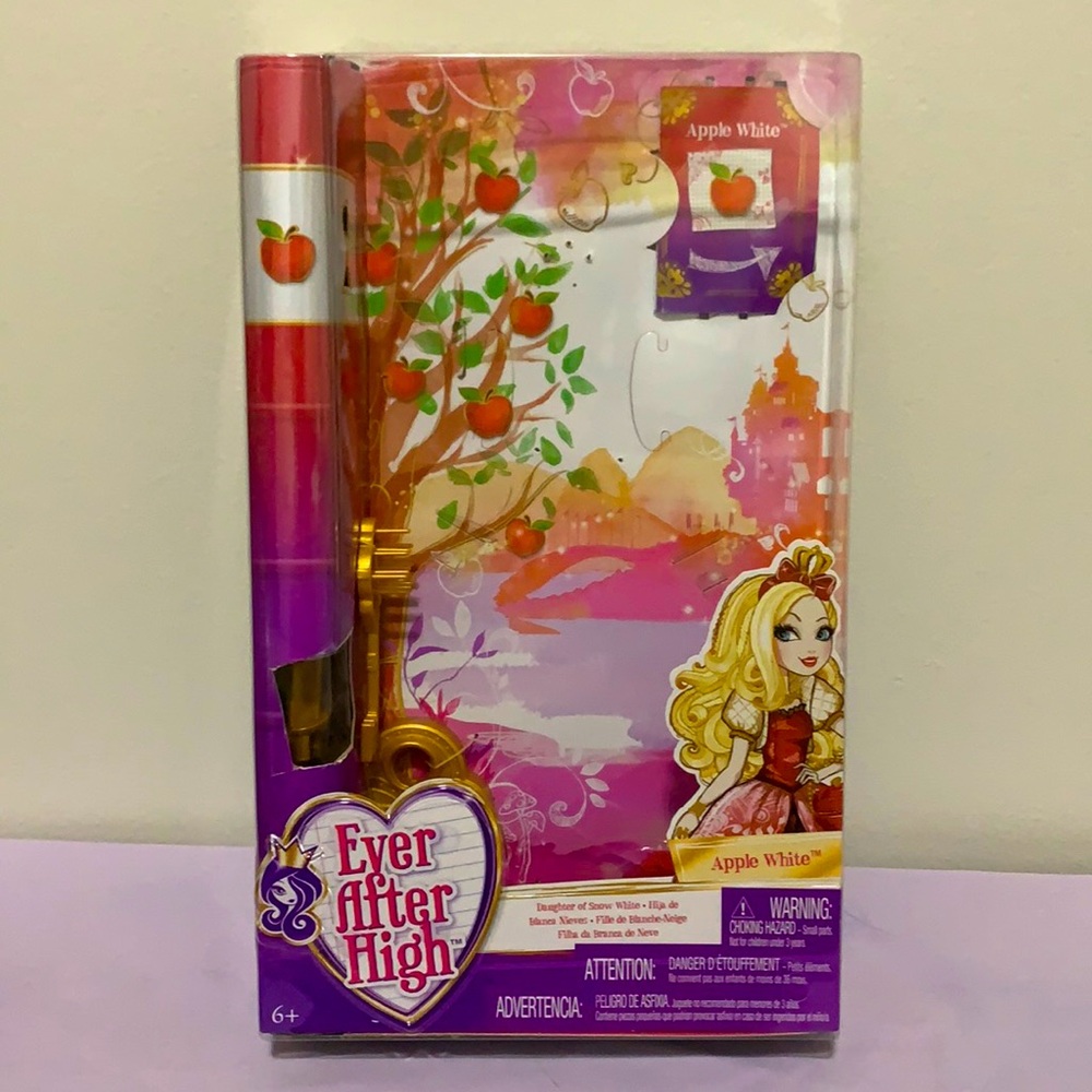 Ever After High Apple White Doll BOX (BOX ONLY)